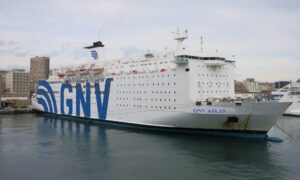 Ferry de Barcelona a Tanger