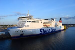 Ferry de Nápoles a Ponza - Horarios y Precios